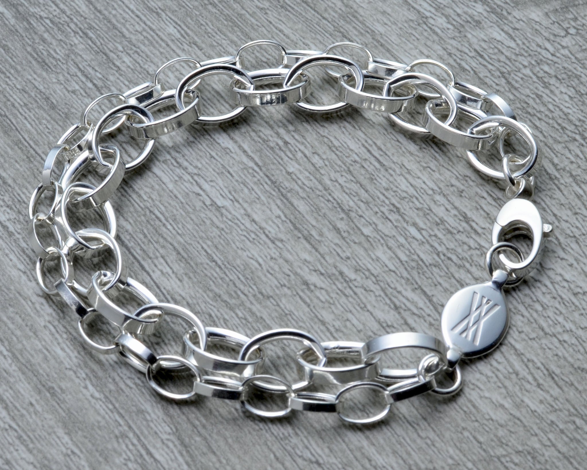 Buy Girl's Silver Charm Bracelet - Lifesutram